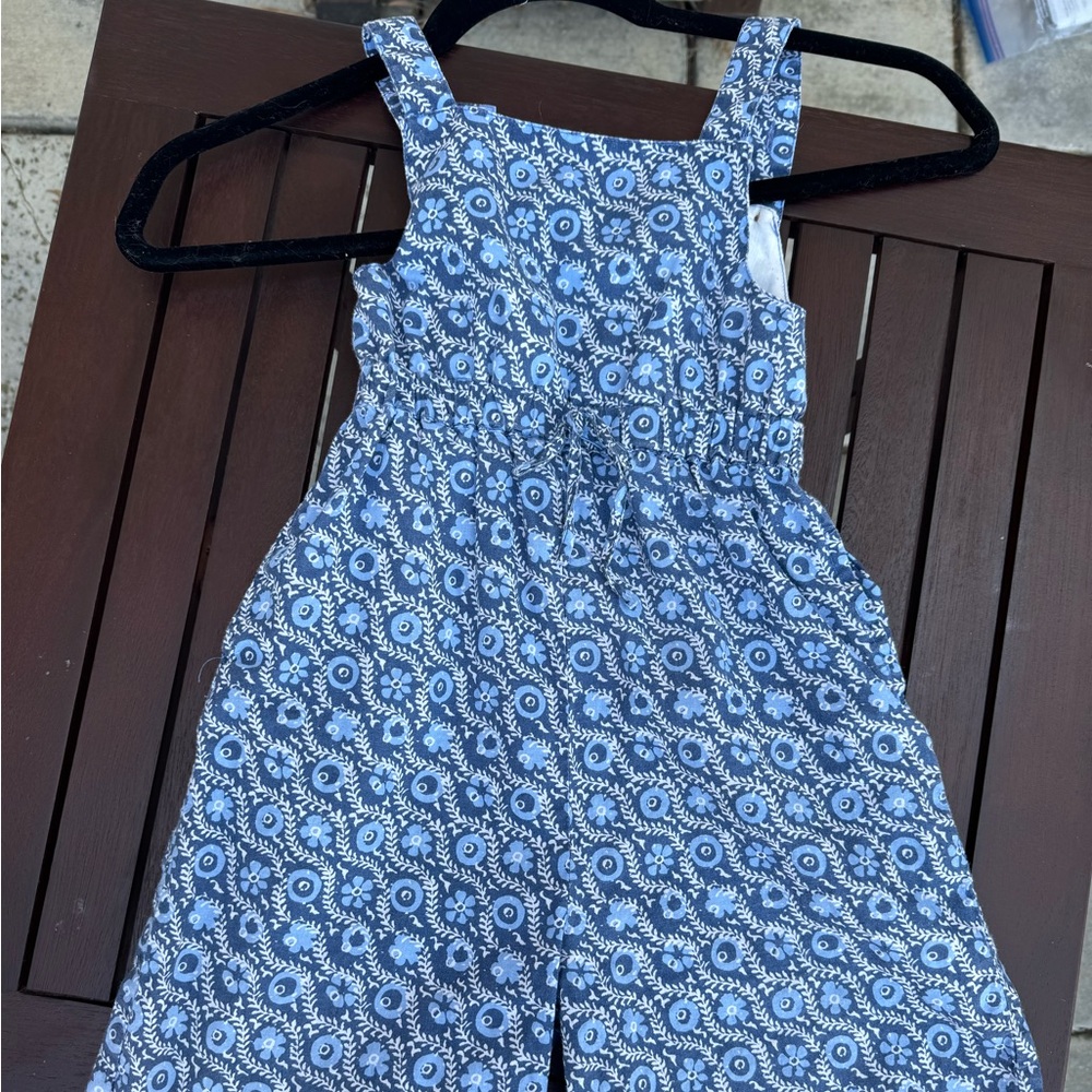 Adorable adjustable Poppet & Fox cotton jumpsuit
